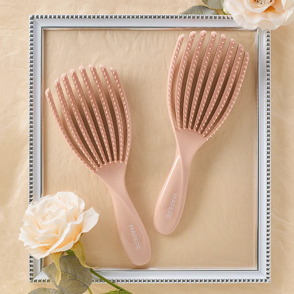 2025 🧖♀️✨ New Color Alert! ✨🧖♀️ Experience the relaxing feel of a head spa at home with the mapepe Finger Flex Brush—now available in a fresh new color!