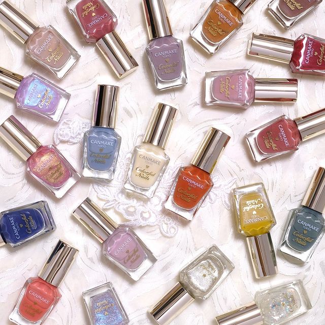 CANMAKE Colorful Nails