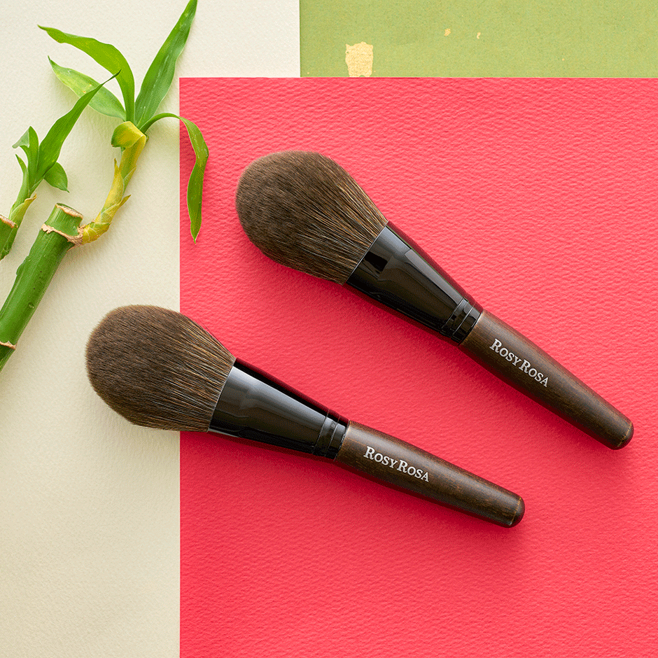 Soft and smooth, the ultimate makeup brush that feels great on your skin