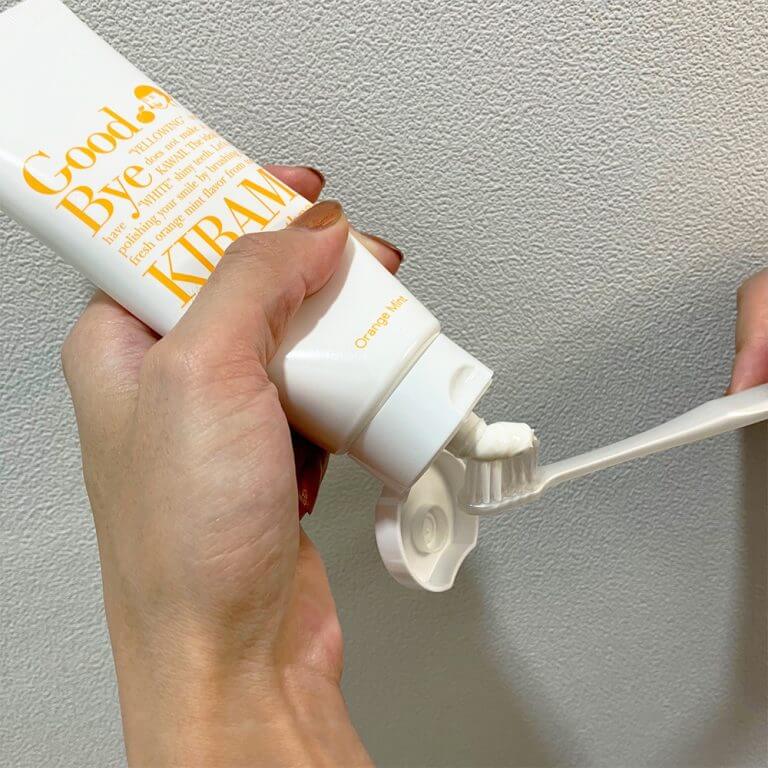 HAMIGAKI NADESHIKO Baking Soda Toothpaste -Orange Mint 140g