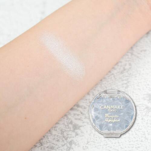 CANMAKE Munyutto Highlighter