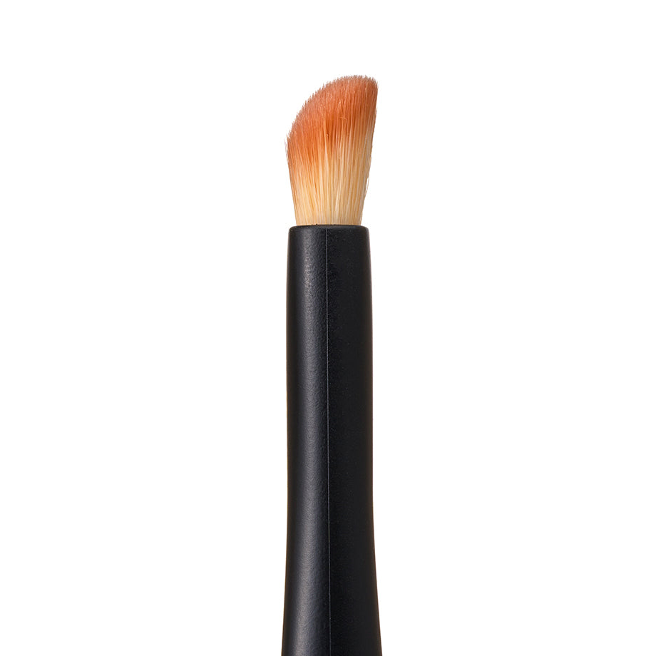 Rosy Rosa Multi-use brush (shadow)