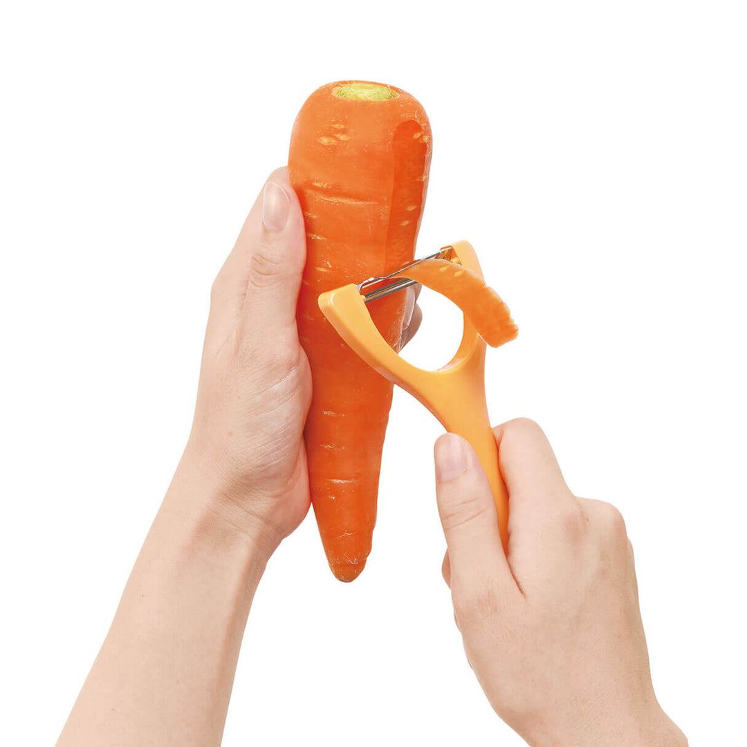 MARNA Standing Y-Peeler - Yellow