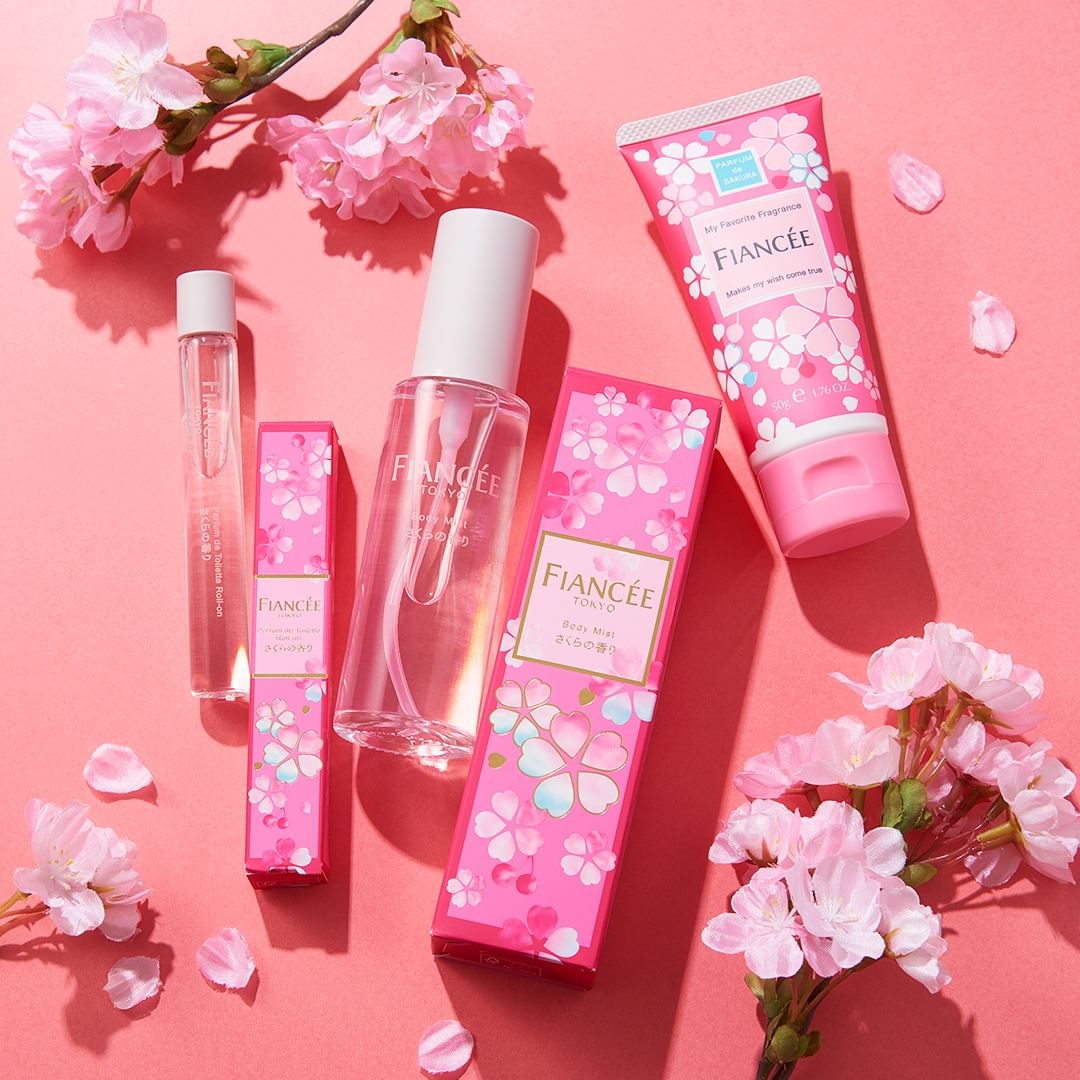 FIANCEE Parfum de Toilette Roll-on [LIMITED] Sakura Scent R